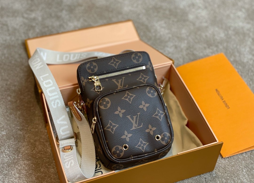 EN - New Arrival Bags LUV 490