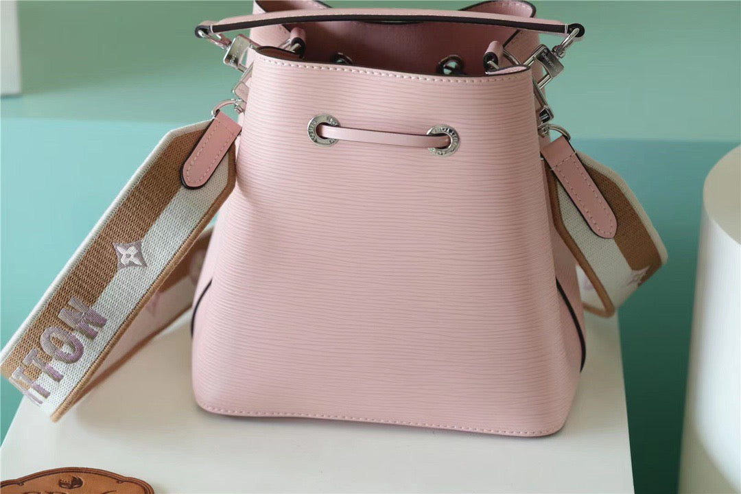 LV NeoNoe GLAMI Epi Beige For Women,  Shoulder And Crossbody Bags 7.9in/20cm LVÃ‚Â 