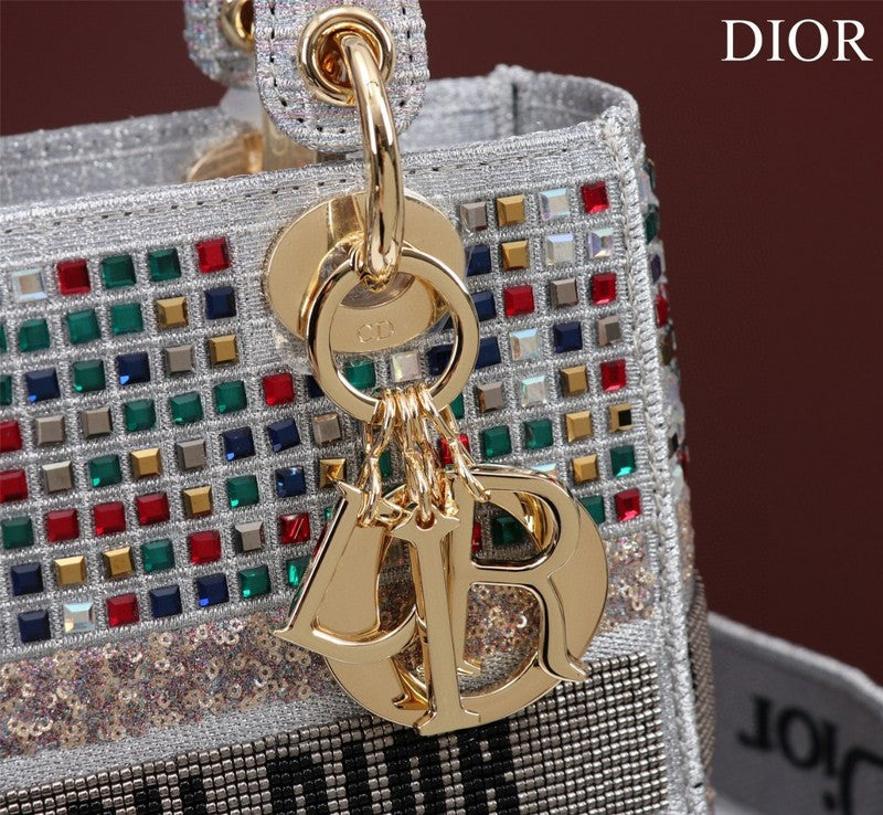 Glami Fashion - DIR Bags - 2010
