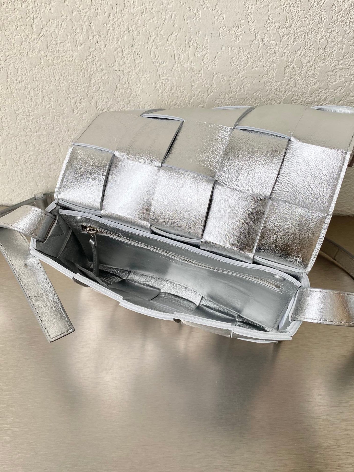 GLAMI Cassette Crossbody Bag Silver, For Women, Bags 9.1in/23cmÃ‚Â 