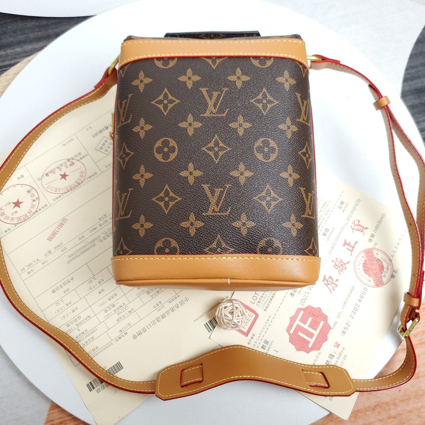EN - New Arrival Bags LUV 221