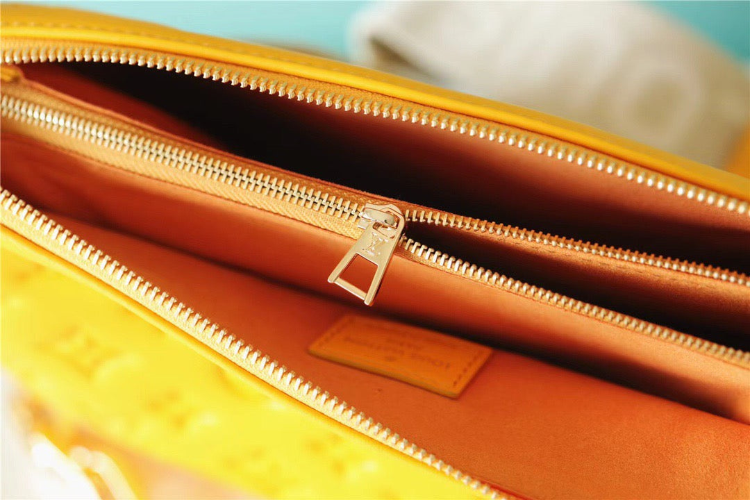 LV Coussin MM Monogram Yellow For Women, WomenÃ¢â‚¬â„¢s Handbags, Shoulder And Crossbody Bags 13.4in/34cm LVÃ‚Â 