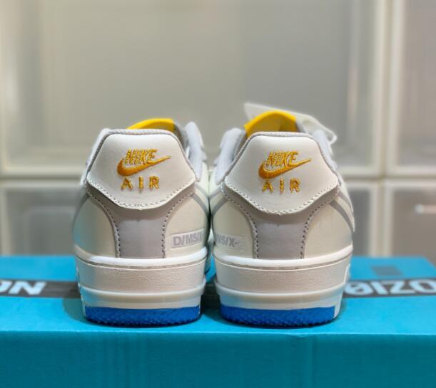 SAMC - NKE Shoes - 661