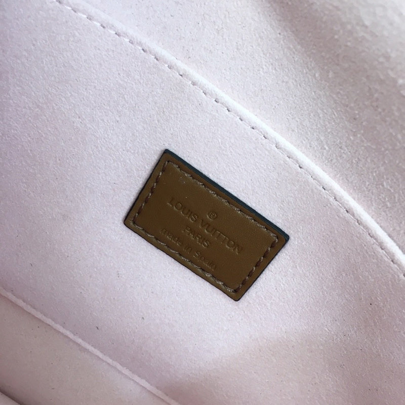 LOV2 Bags - Luxurious Bags  2060
