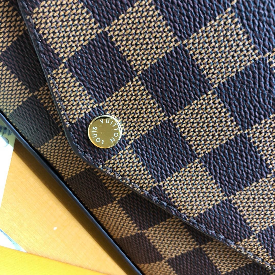 EN - New Arrival Bags LUV 999