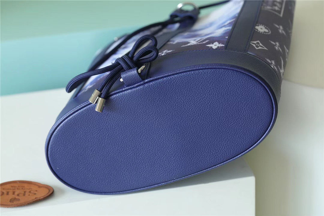 LV Randonee Messenger Monogram Stripes Blue For Men, Bags, Shoulder And Crossbody Bags 10.4in/26cm LVÃ‚Â 