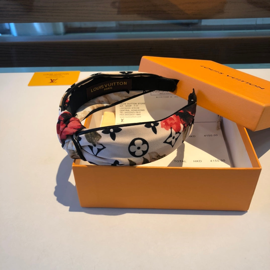 EN - Luxury Hair Band LUV 045