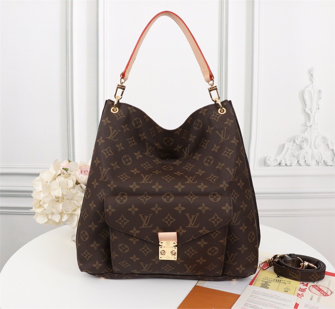 EN - New Arrival Bags LUV 299