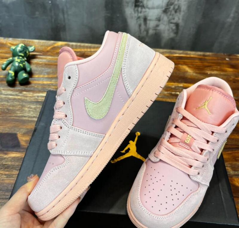 SAMC - NKE Shoes - 927
