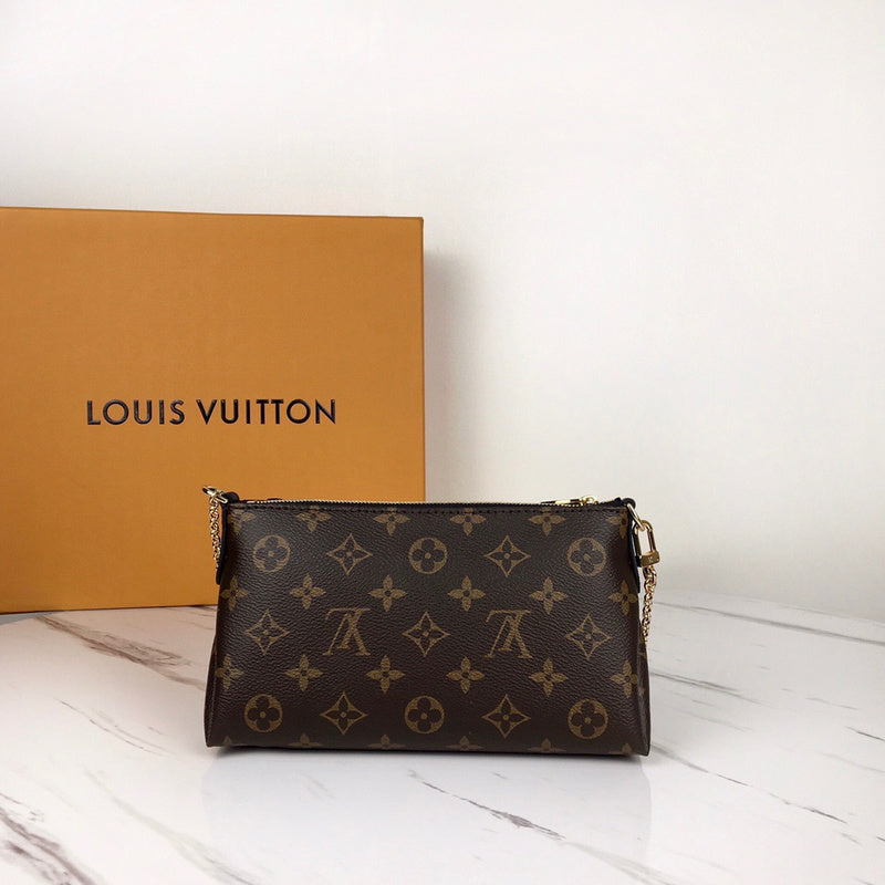LOV2 Bags - Luxurious Bags  1044