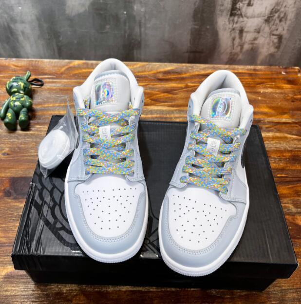 SAMC - NKE Shoes - 660