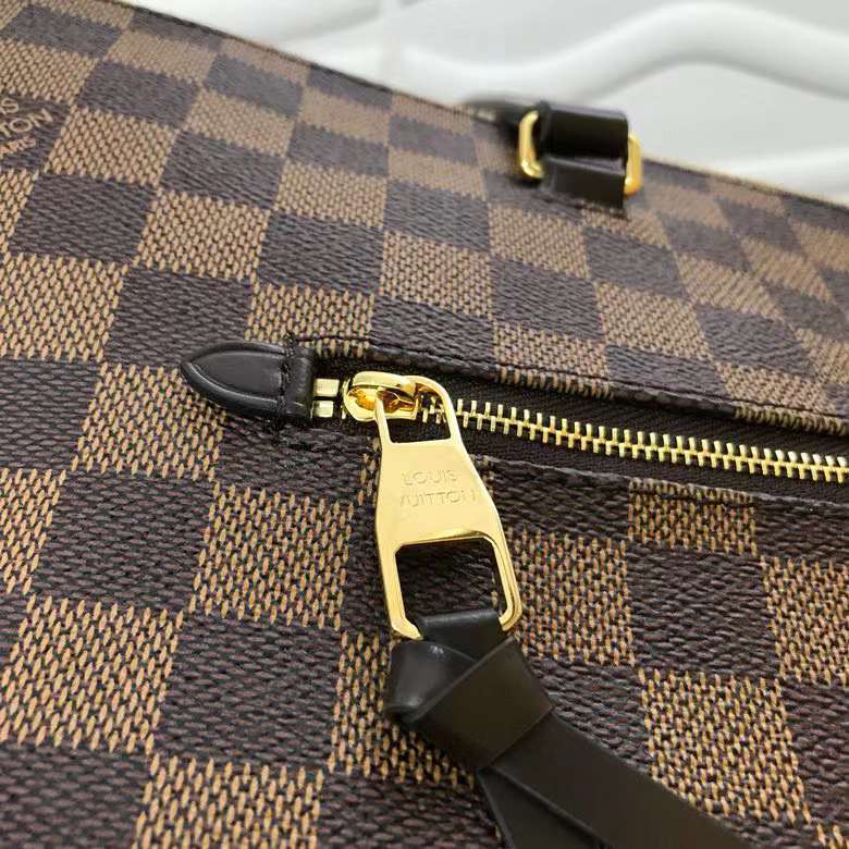 LOV2 Bags - Luxurious Bags  1135