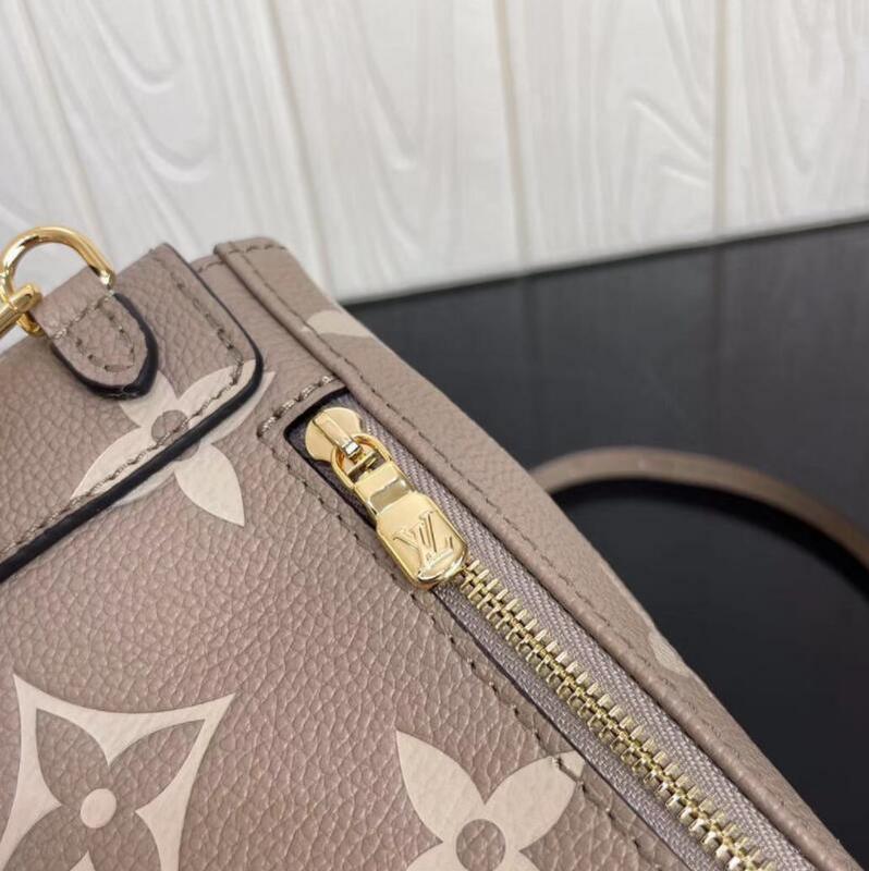 SAMC - LOV Bags - 2106