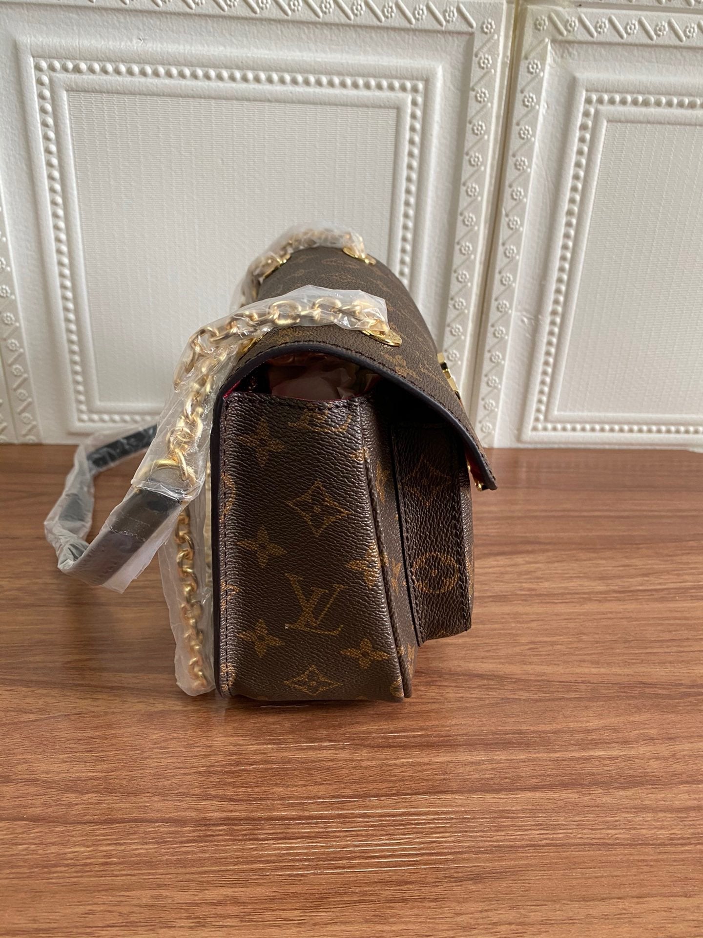 EN - New Arrival Bags LUV 022
