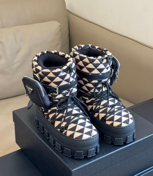 GlamyWomen Shoes - 153