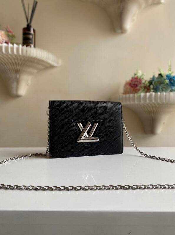 SAMC - LOV Bags - 1388