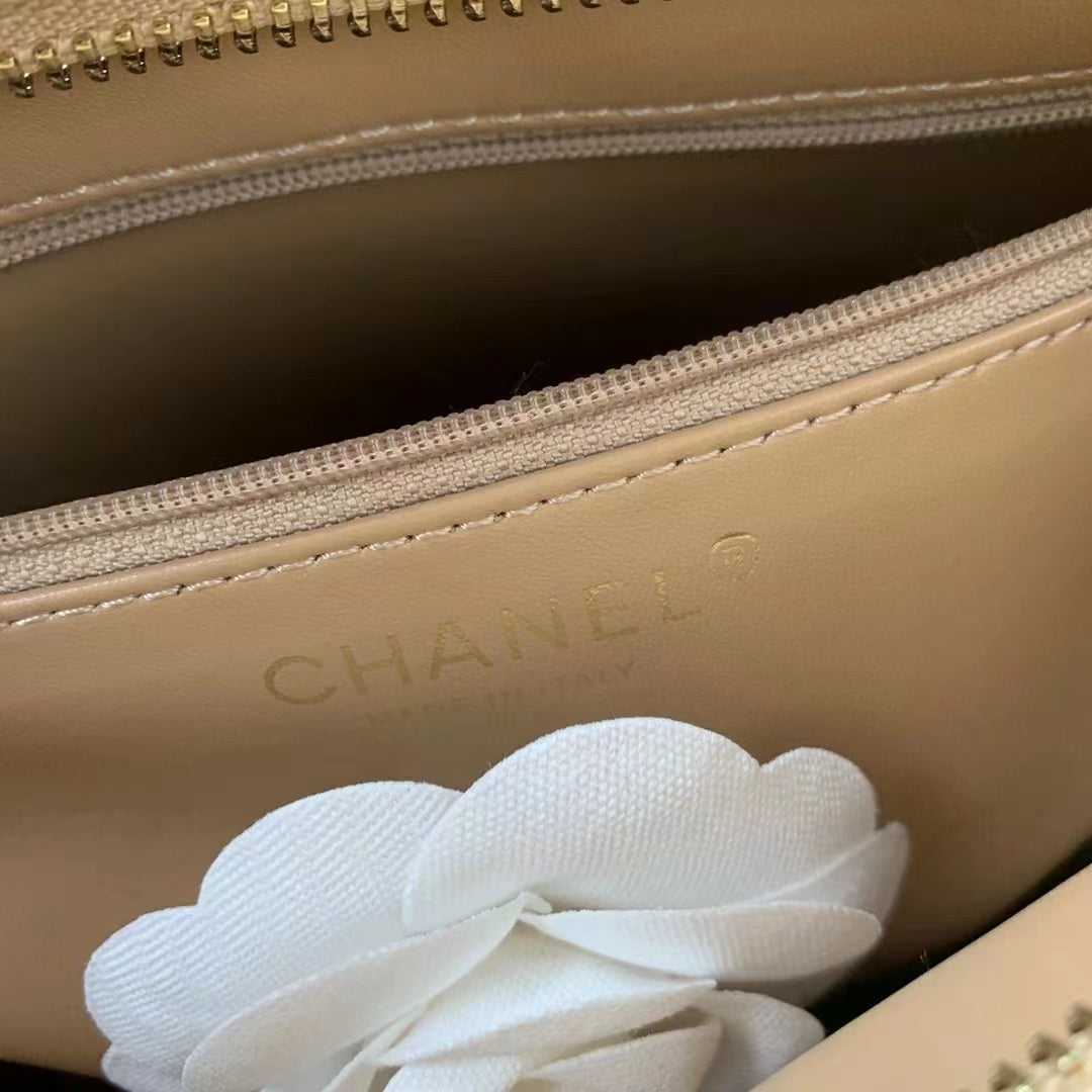 CHLVintage CHLOpen Tote Caviar East West Beige For Women Bags 14.5in/36.9cm