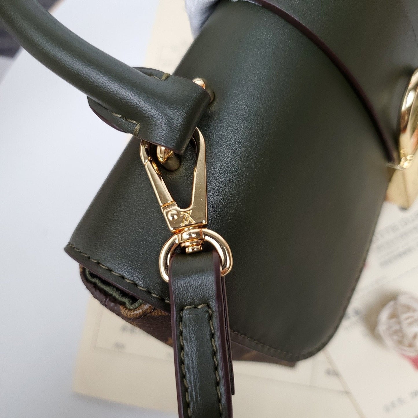 EN - New Arrival Bags LUV 214