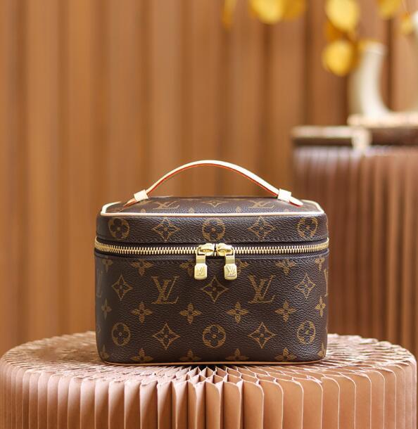 SAMC - LOV Bags - 2326
