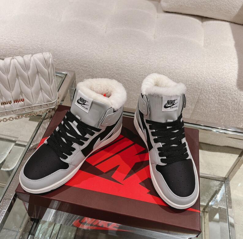 SAMC - NKE Shoes - 320