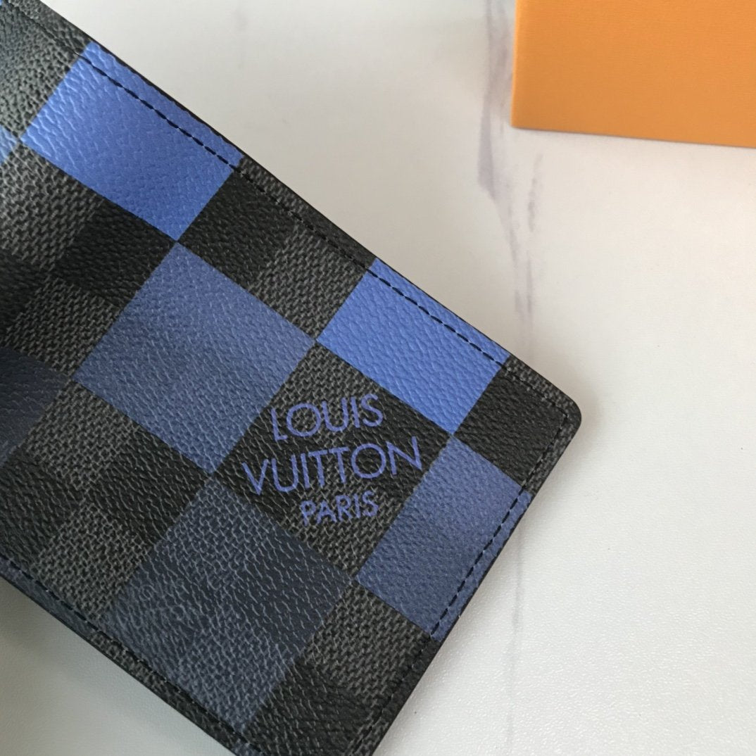 EN - New Arrival Wallet LUV 046