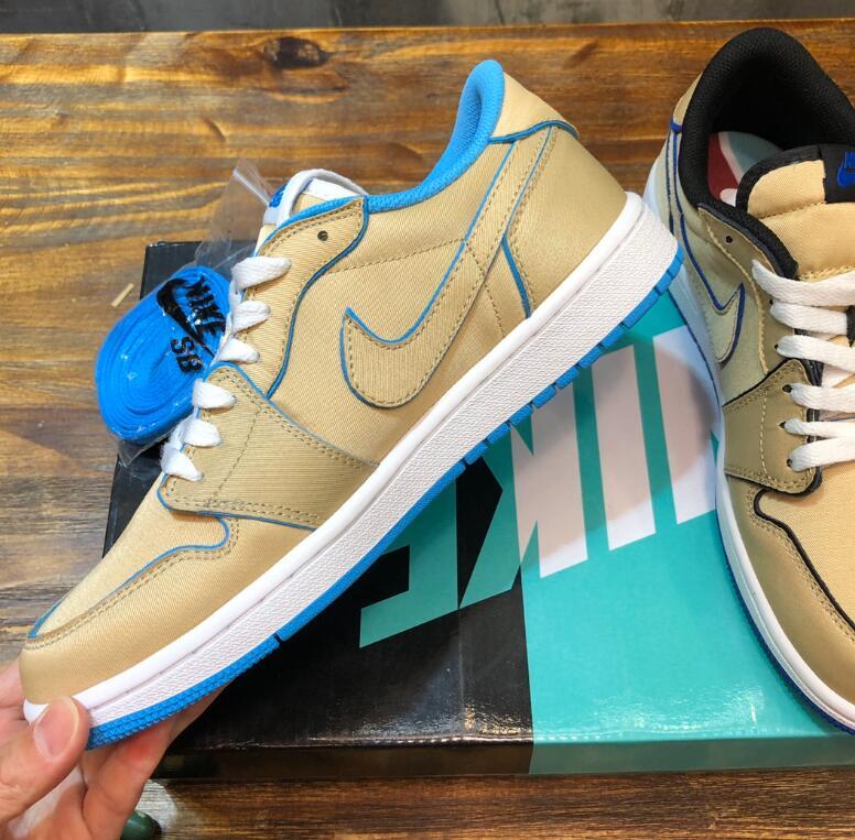 SAMC - NKE Shoes - 1679