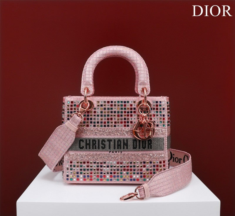 Glami Fashion - DIR Bags - 2015
