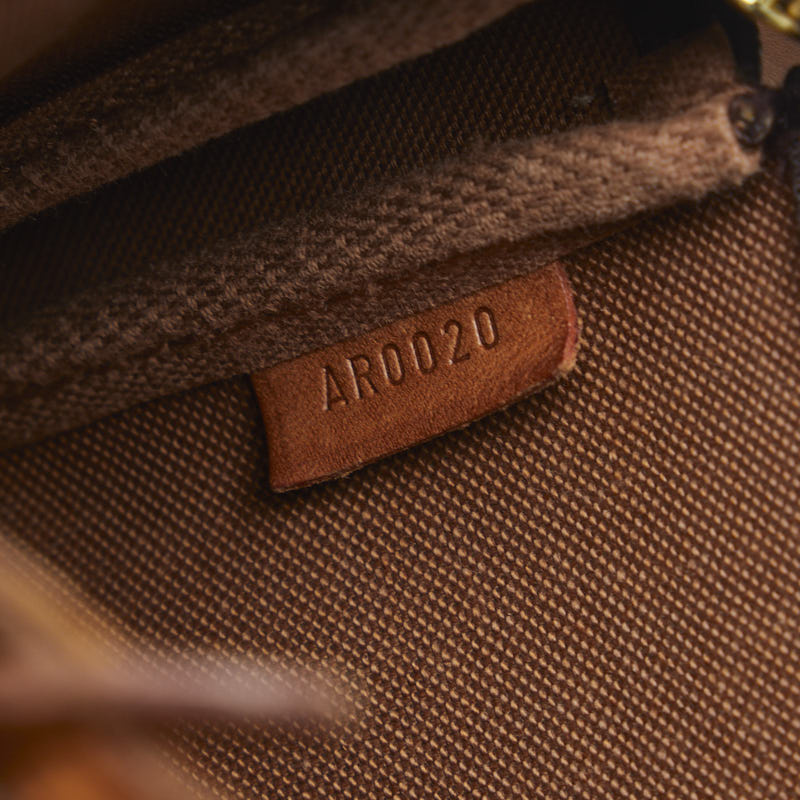 Louis Vuitton Pochette in Monogram Brown M40712 Shoulder Bag