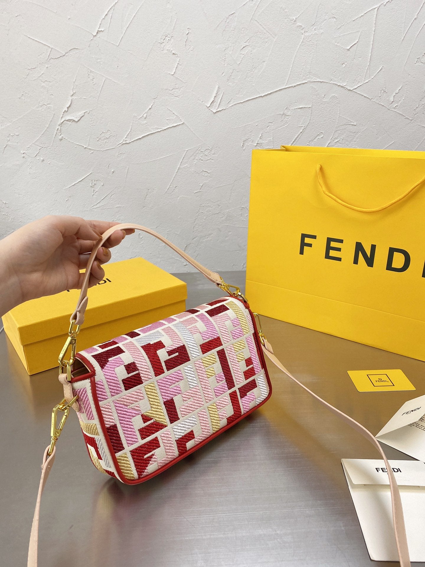 EN - NEW Arrival Bags FEI 119