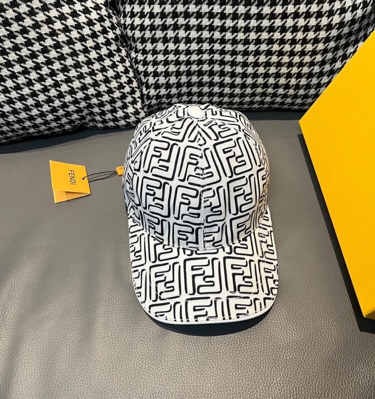 SAMC - Mix Hats - 020