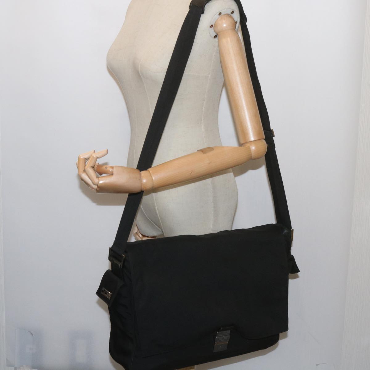 GUCCI Shoulder Bag Nylon Black bs10426