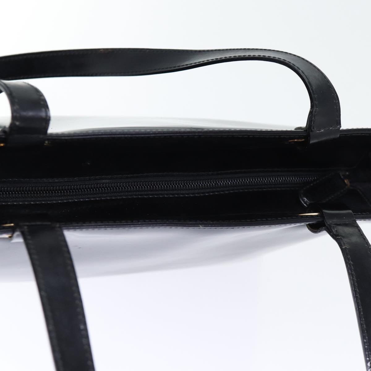 GUCCI Shoulder Bag Patent leather Black 002 2058 0480 0 bs13828