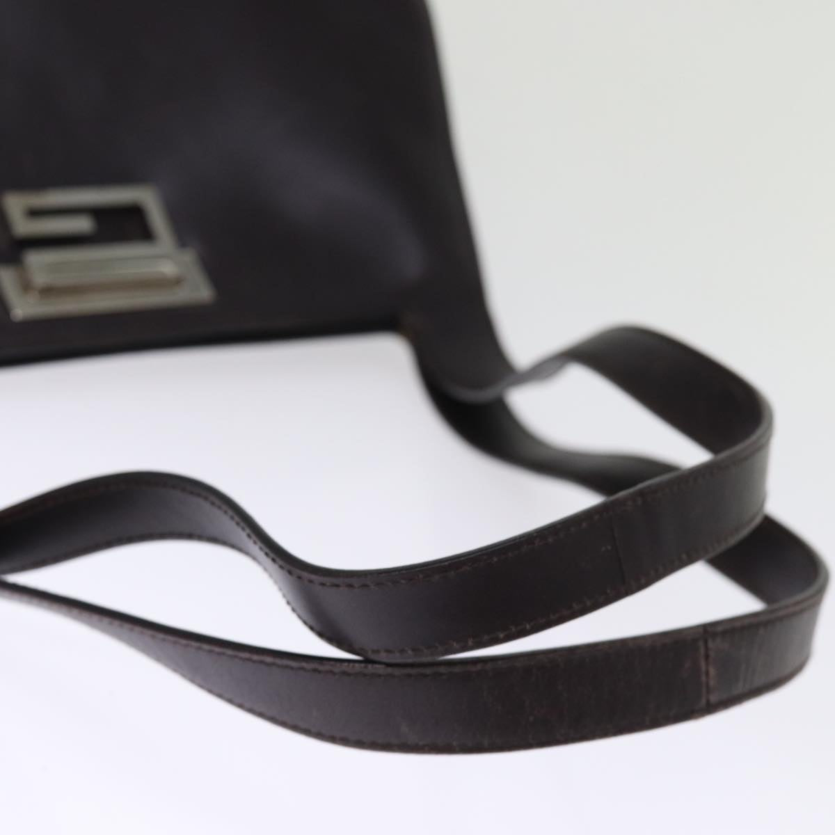 GUCCI Shoulder Bag Leather Brown 001 3038 bs14657