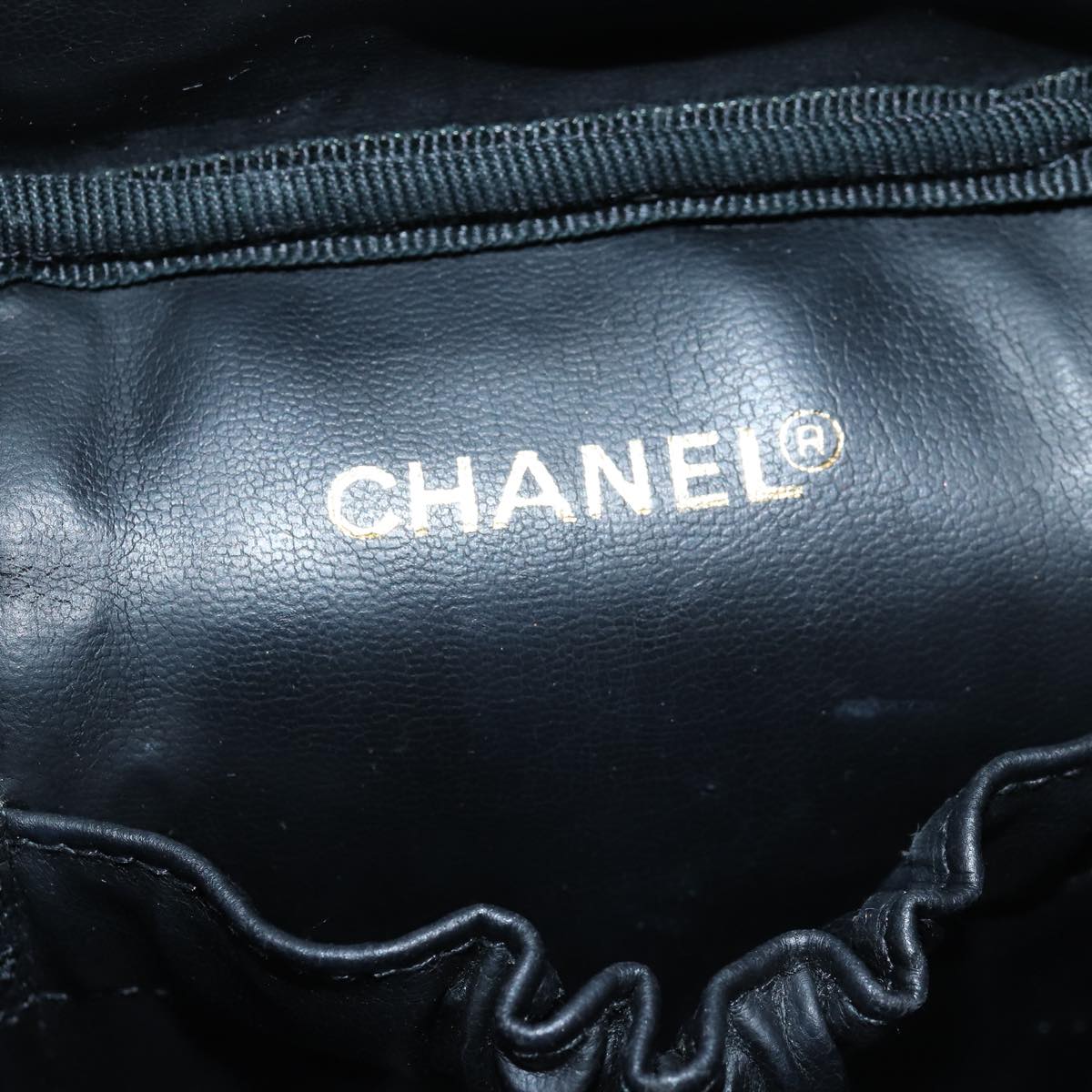 CHANEL Bicolole Vanity Cosmetic Pouch Leather Black CC bs14989