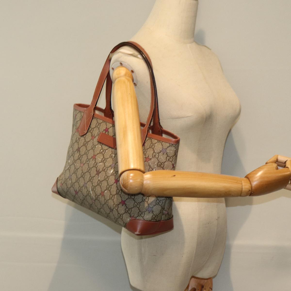 GUCCI GG Supreme Tote Bag PVC Leather Beige 309499 bs15250