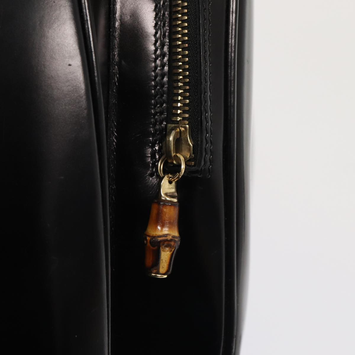 GUCCI Body Bag Enamel Black 003 2113 0027 bs15880