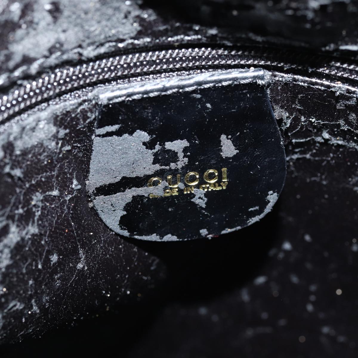 GUCCI Body Bag Enamel Black 003 2113 0027 bs15880
