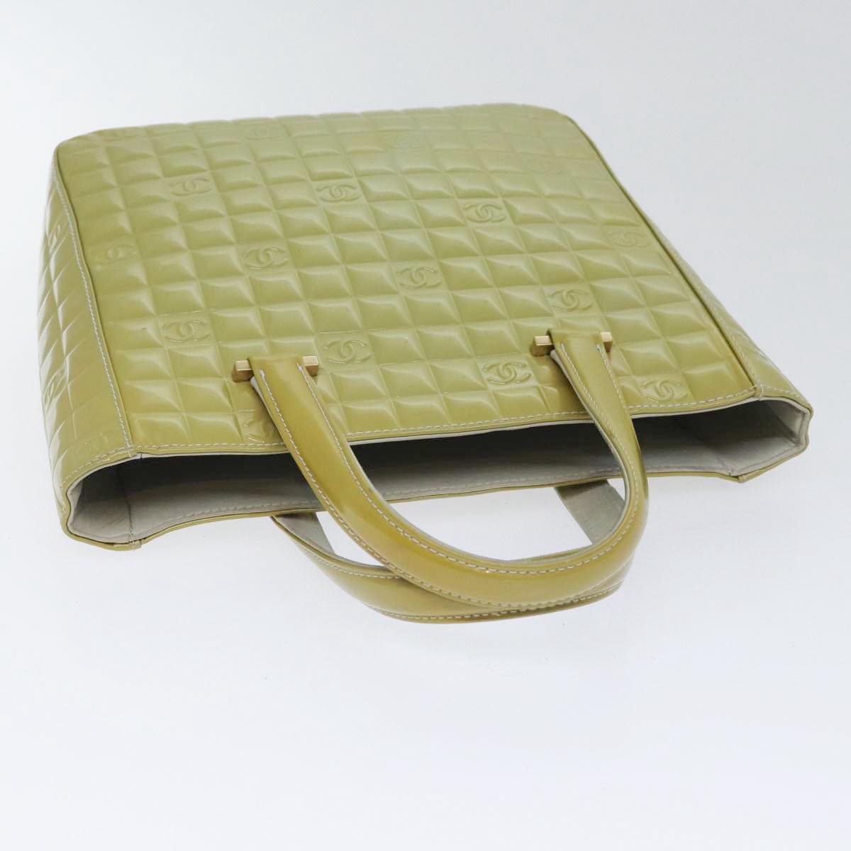 CHANEL Hand Bag Patent leather Yellow Gold CC bs17592