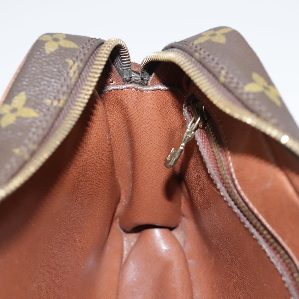 LOUIS VUITTON Monogram Trocadero 23 Shoulder Bag M51276 LV bs18644
