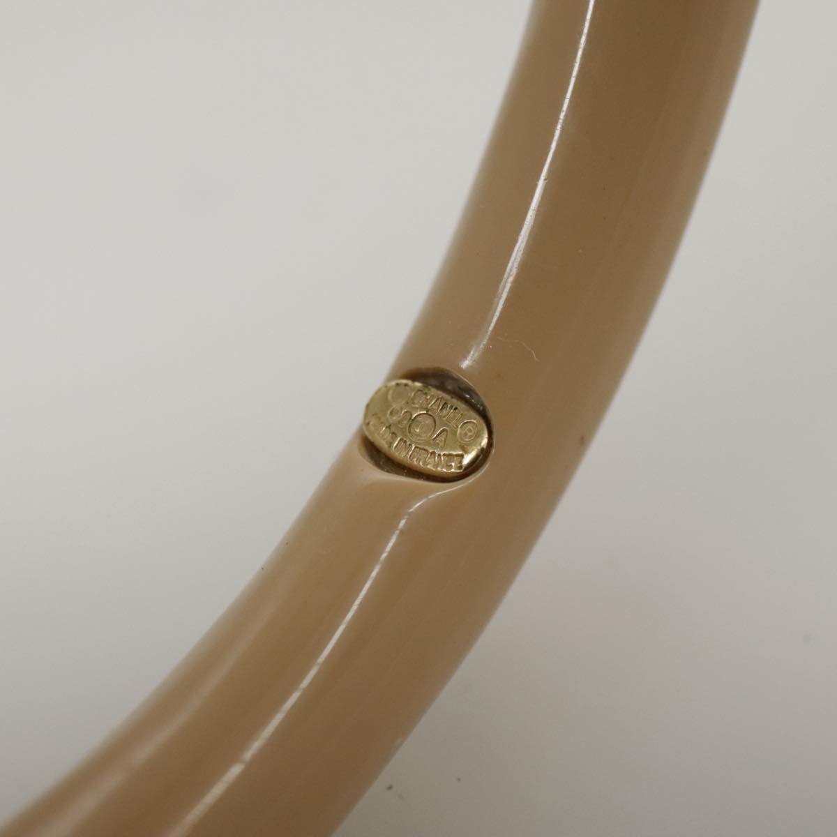 CHANEL Bracelet Plastic Beige CC bs18699