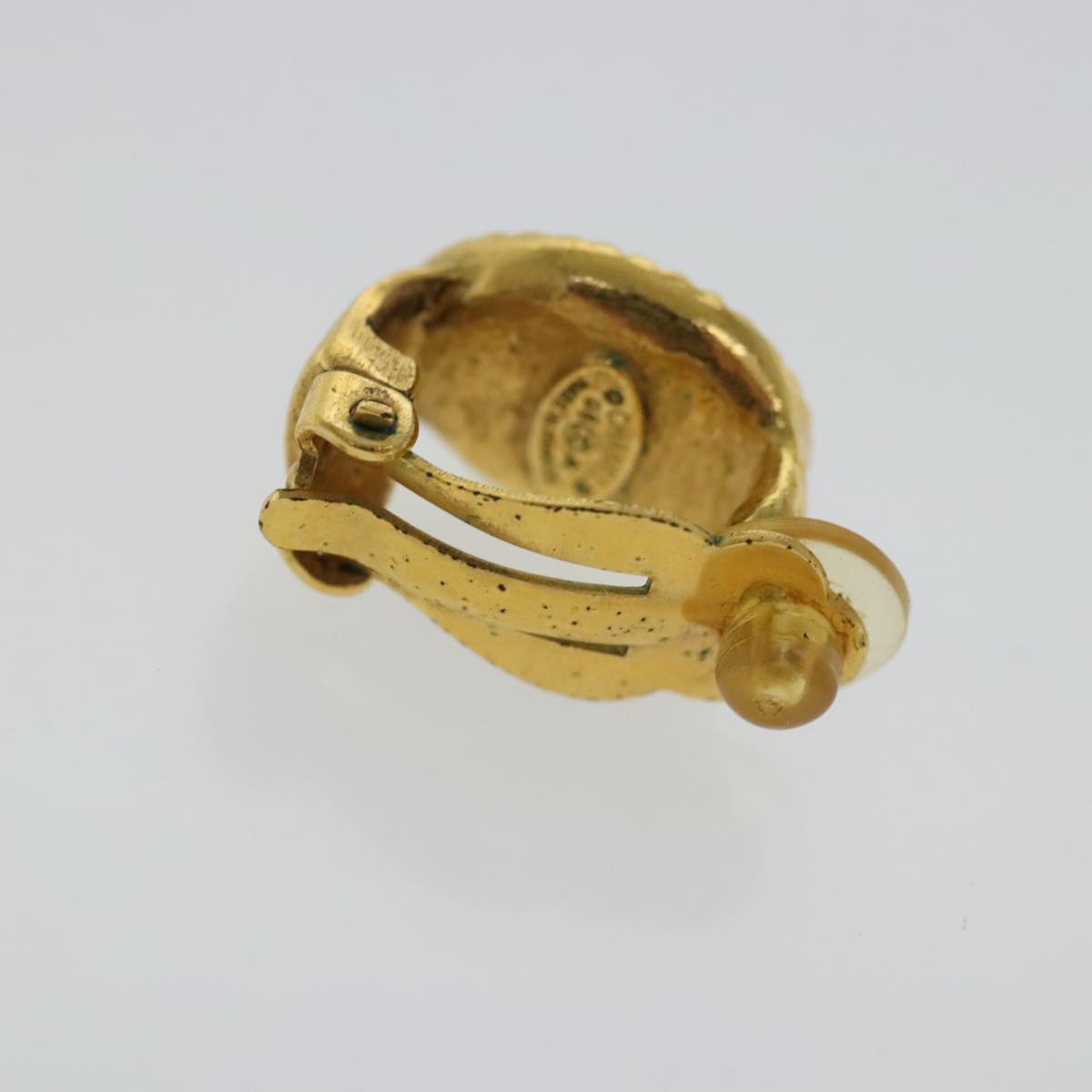 CHANEL Earring metal Gold Tone CC bs19064