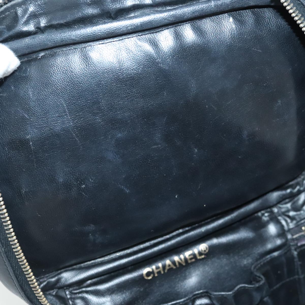 CHANEL Bicolore Vanity Cosmetic Pouch Leather Black Gold CC bs19077