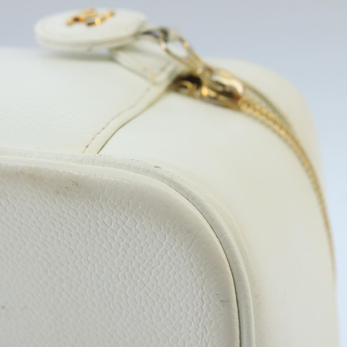 CHANEL COCO Mark Vanity Pouch Caviar Skin White Gold CC bs19425