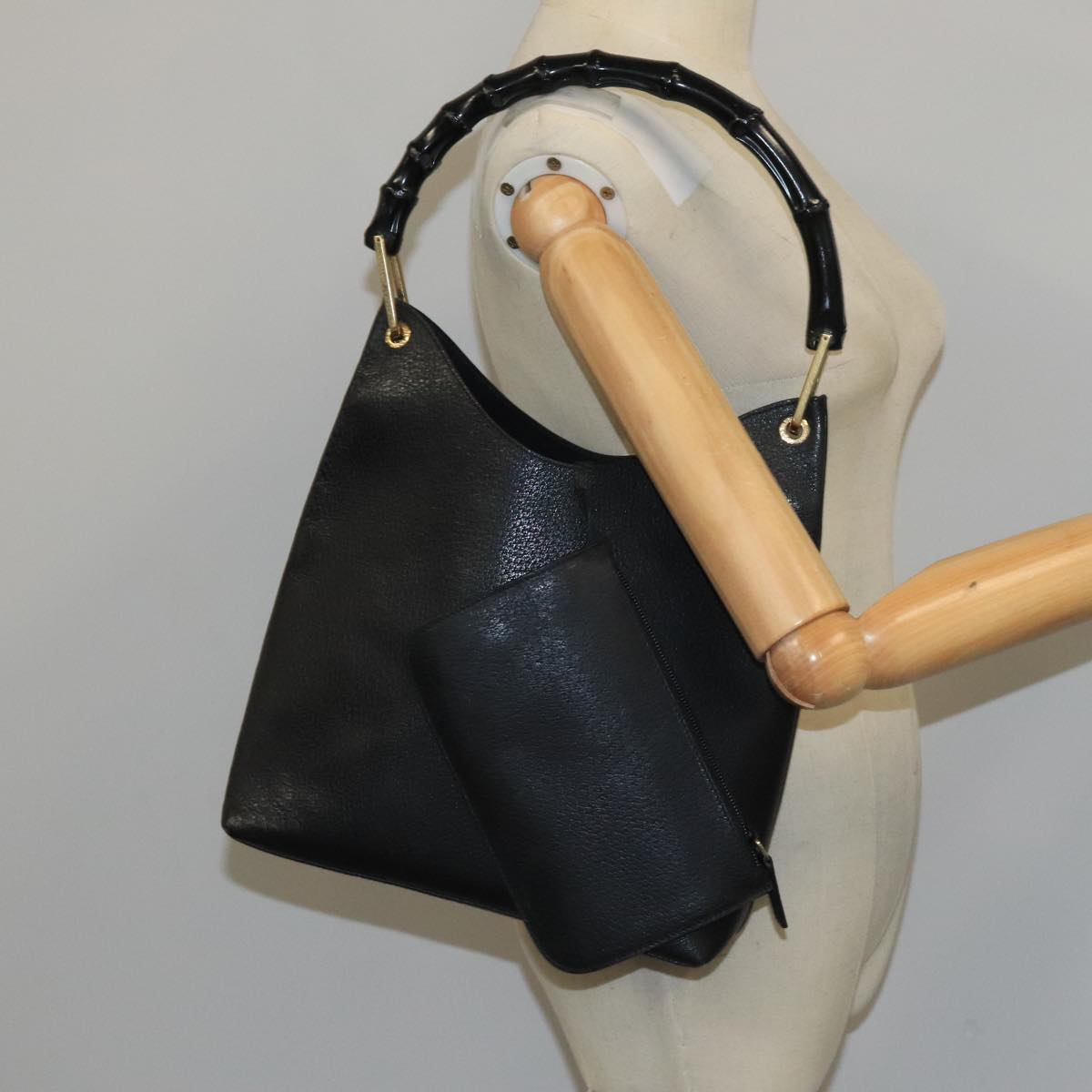 GUCCI Bamboo Shoulder Bag Leather Black Gold 001 1880 bs19671