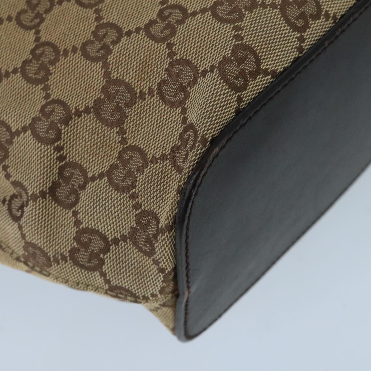 GUCCI GG Canvas Shoulder Bag Beige bs20066