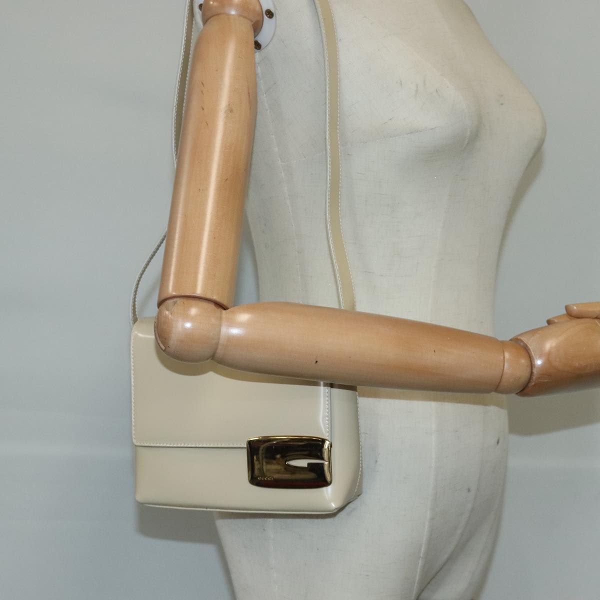 GUCCI Shoulder Bag Enamel Beige Gold 007 3444 0282 bs20332