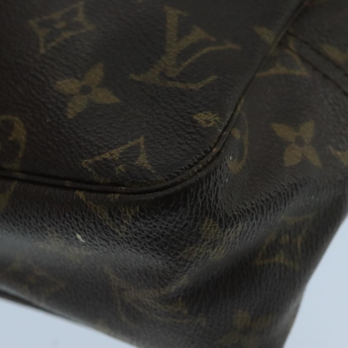 LOUIS VUITTON Monogram Trousse Toilette 28 Clutch Bag M47522 LV bs20606