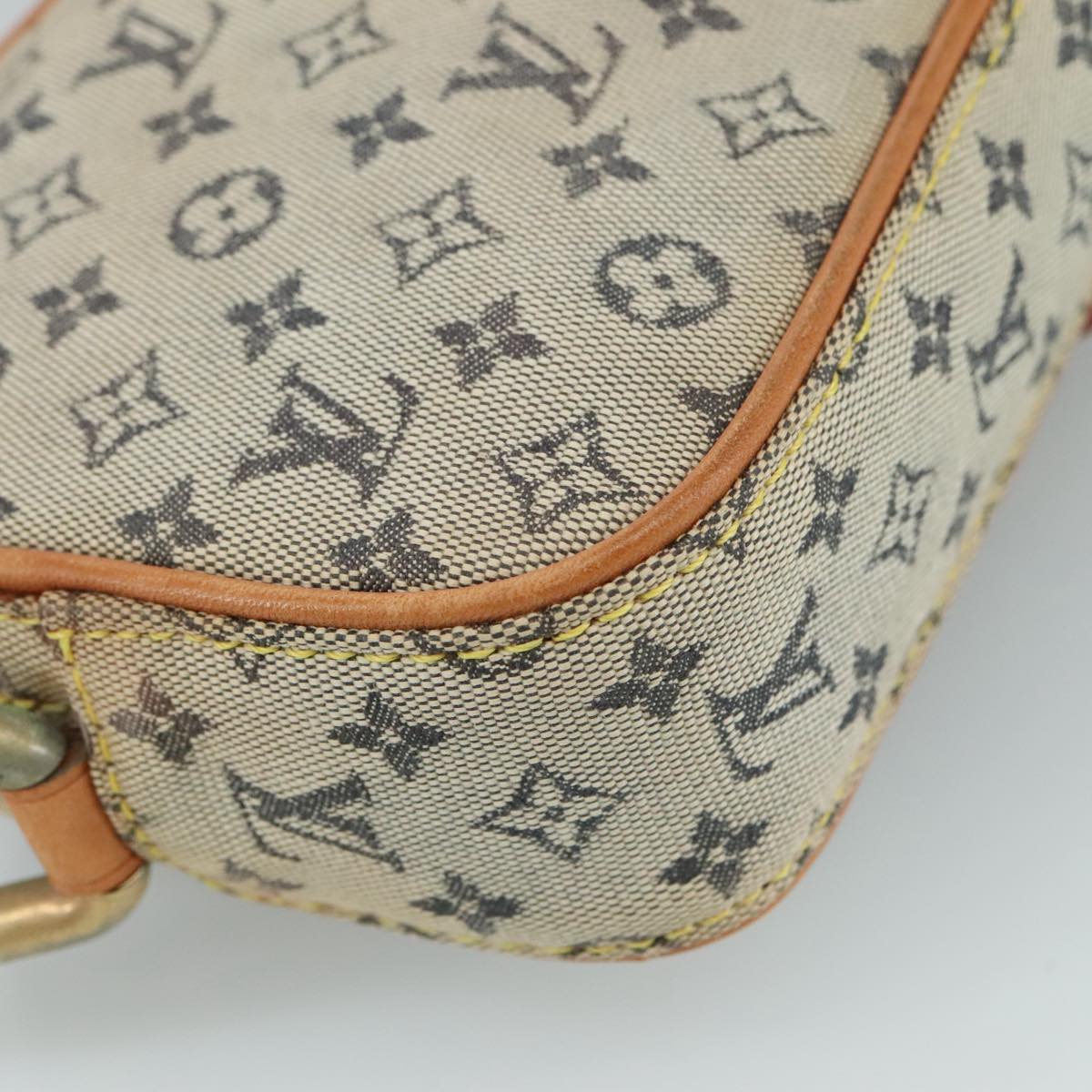 LOUIS VUITTON Monogram Mini Juliet MM Shoulder Bag Blue M92004 LV bs20797