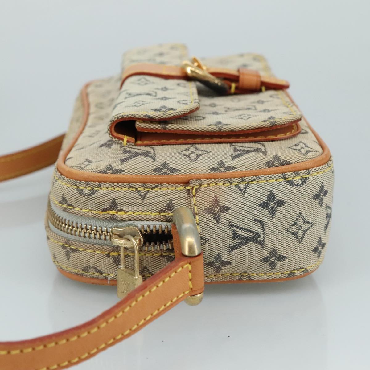 LOUIS VUITTON Monogram Mini Juliet MM Shoulder Bag Blue M92004 LV bs20797