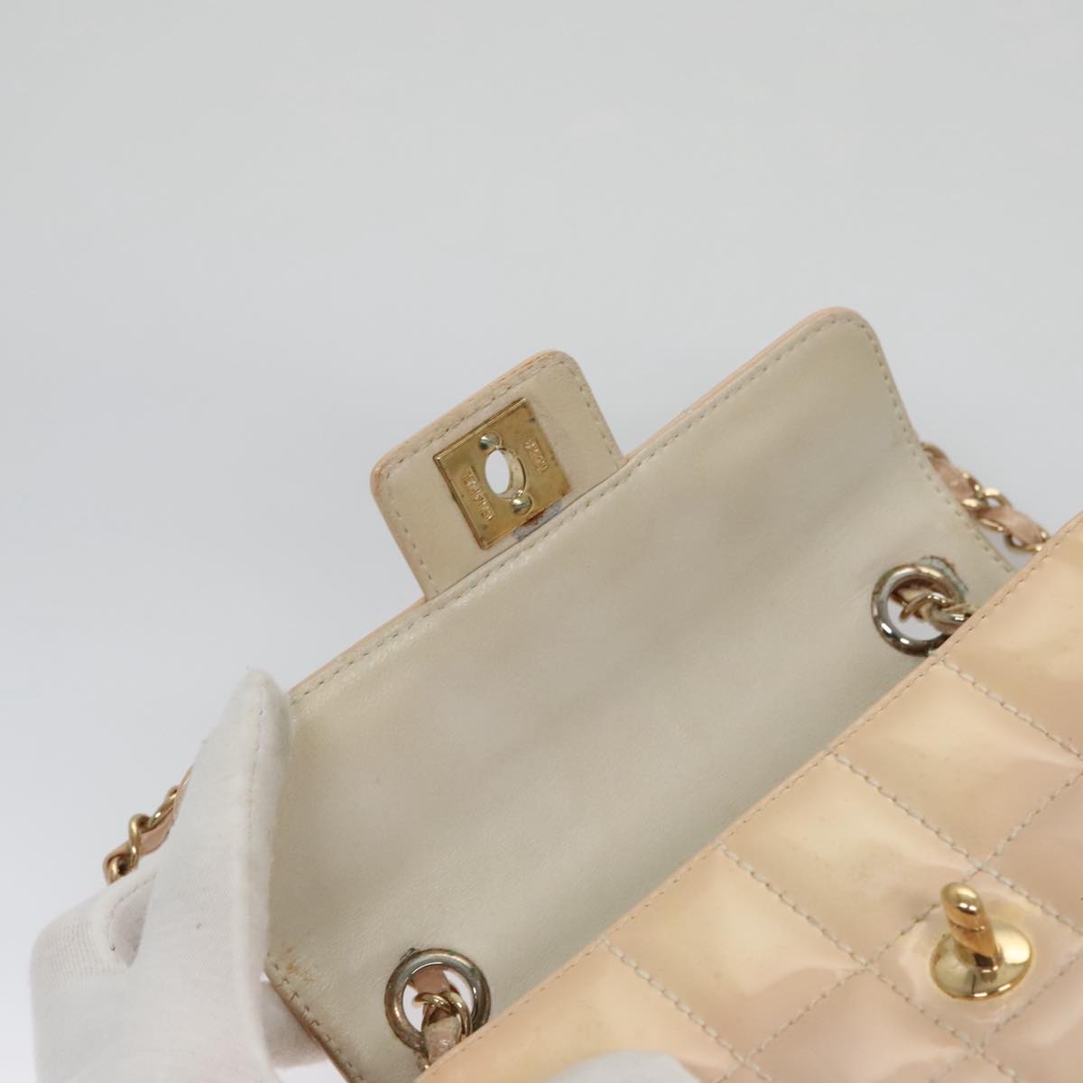 CHANEL Choco Bar Chain Shoulder Bag Patent Leather Pink Gold CC bs20804